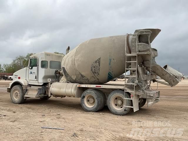 Kenworth T800 其他货车