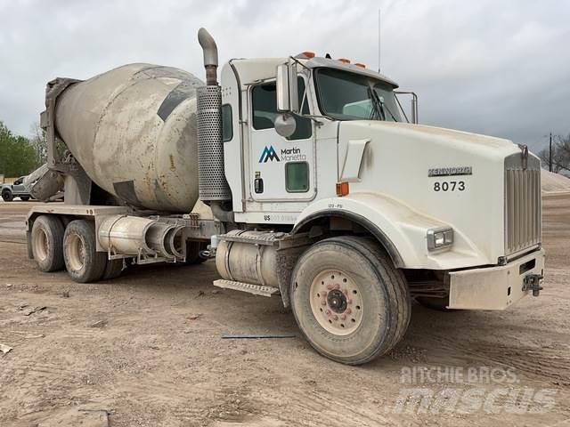 Kenworth T800 其他货车
