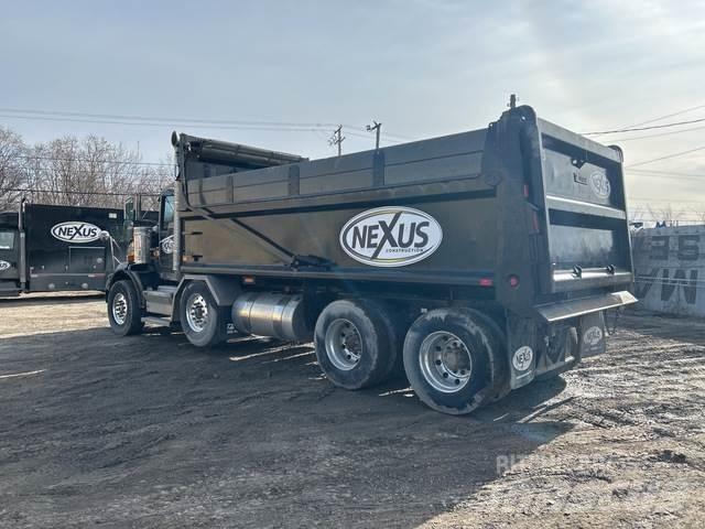 Kenworth T800 自卸式货车