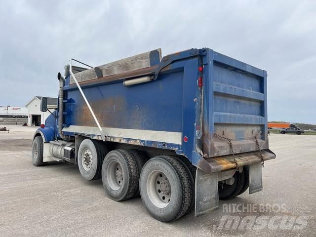Kenworth T800 自卸式货车