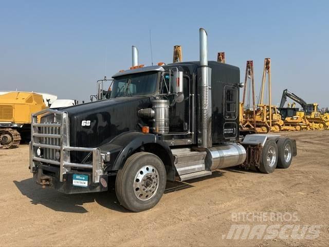 Kenworth T800 牵引车