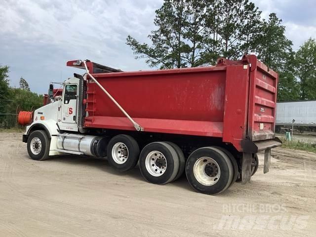 Kenworth T800 自卸式货车