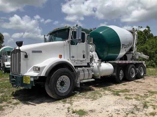 Kenworth T800 其他货车