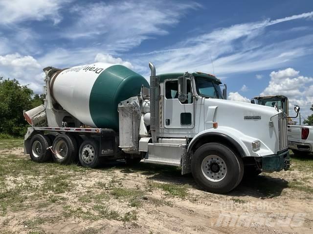 Kenworth T800 其他货车