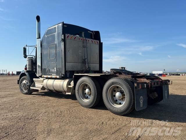 Kenworth T800 牵引车