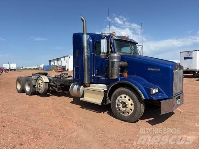 Kenworth T800 牵引车