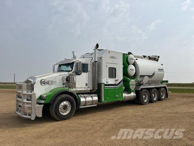 Kenworth T800 履带挖掘机