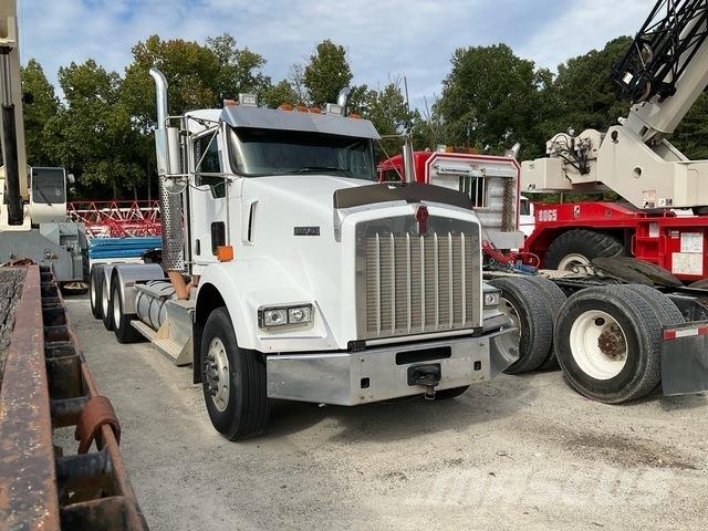 Kenworth T800 牵引车