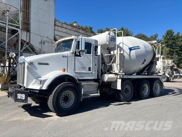 Kenworth T800 其他货车