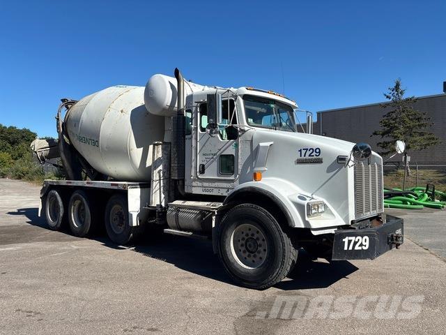 Kenworth T800 其他货车