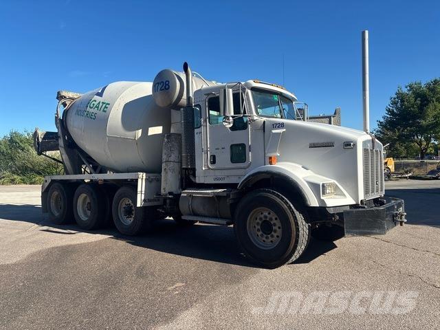 Kenworth T800 其他货车