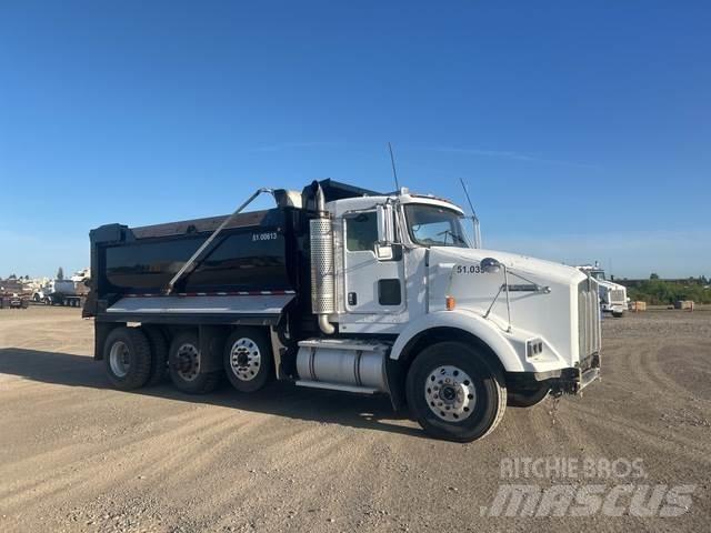 Kenworth T800B 自卸式货车