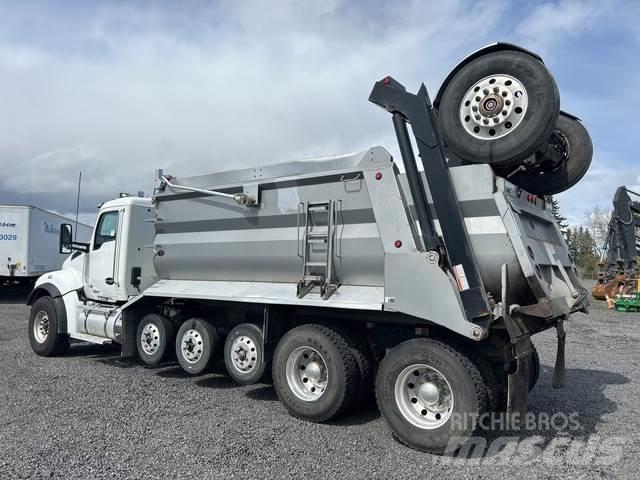 Kenworth T880 自卸式货车