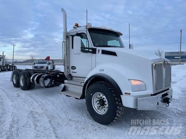 Kenworth T880 驾驶室与内部