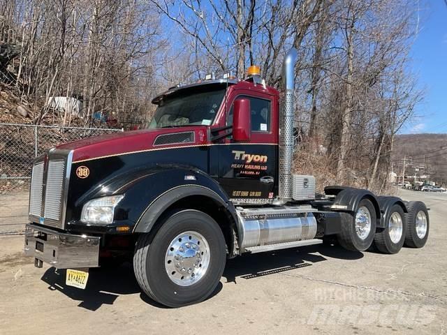 Kenworth T880 牵引车