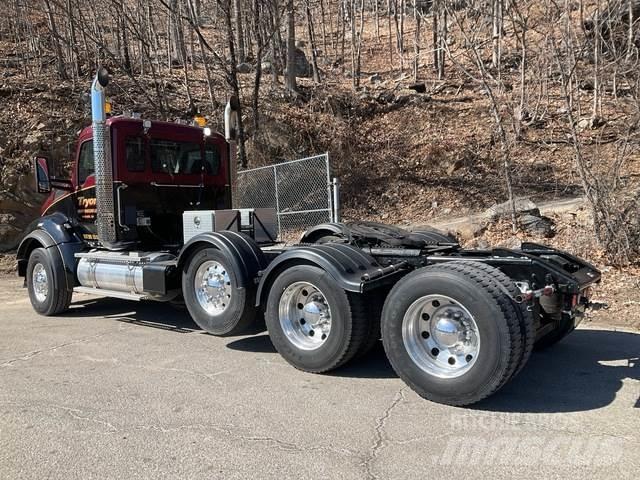Kenworth T880 牵引车