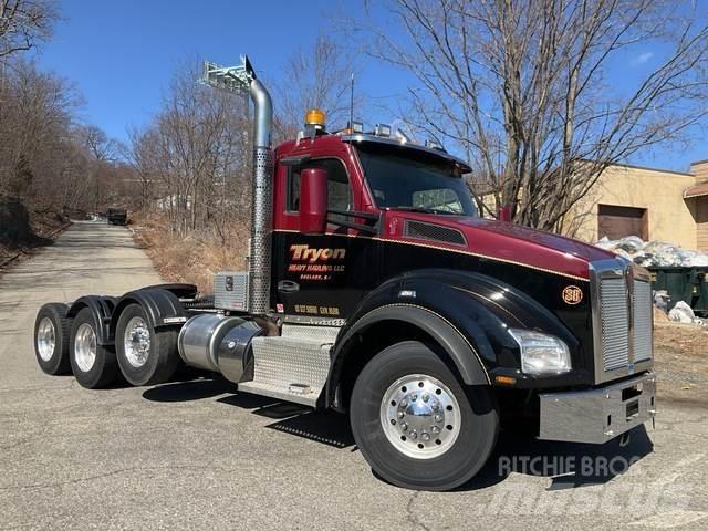 Kenworth T880 牵引车