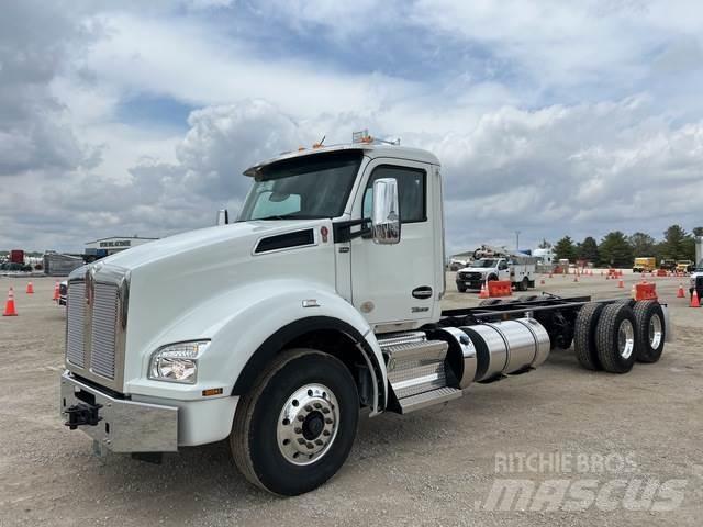 Kenworth T880 驾驶室与内部