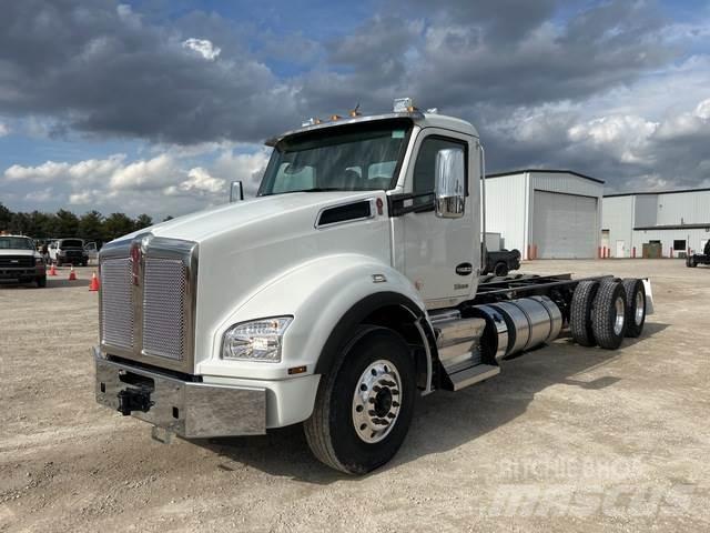 Kenworth T880 驾驶室与内部