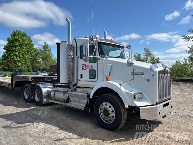 Kenworth T880 驾驶室与内部