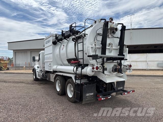 Kenworth T880 履带挖掘机