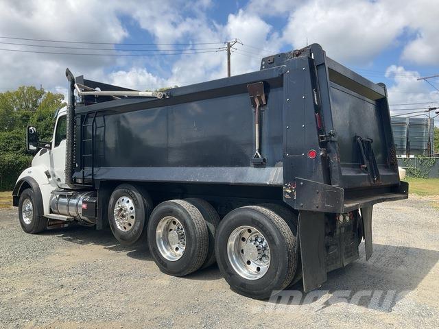 Kenworth T880 自卸式货车