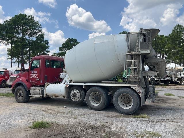 Kenworth T880 其他货车