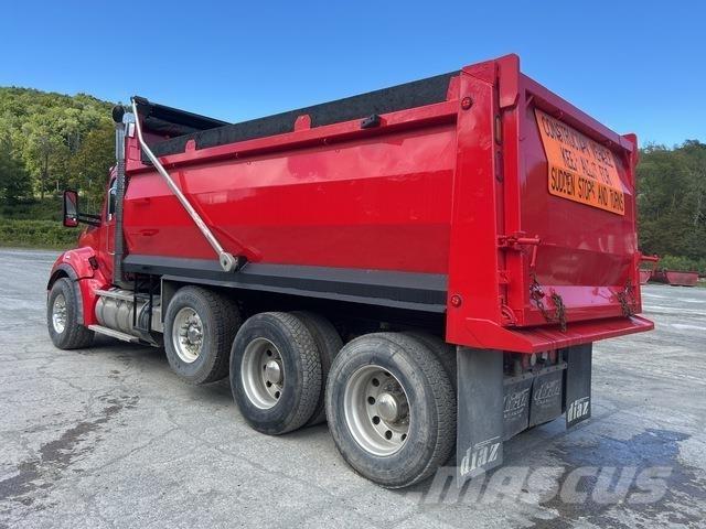 Kenworth T880 自卸式货车