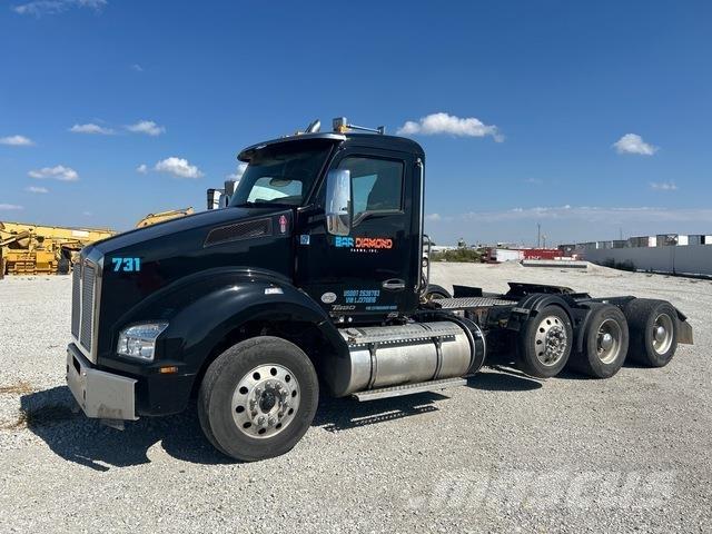 Kenworth T880 牵引车
