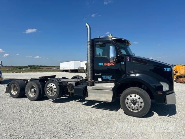 Kenworth T880 牵引车