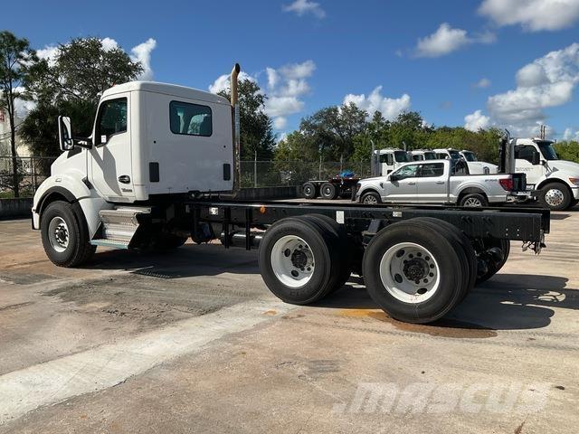 Kenworth T880 驾驶室与内部