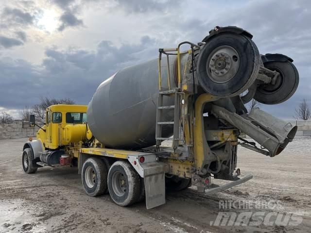 Kenworth W900 其他货车
