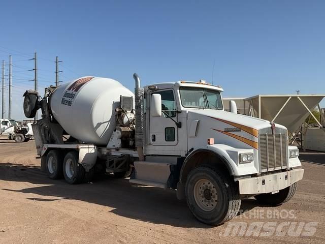 Kenworth W900 其他货车