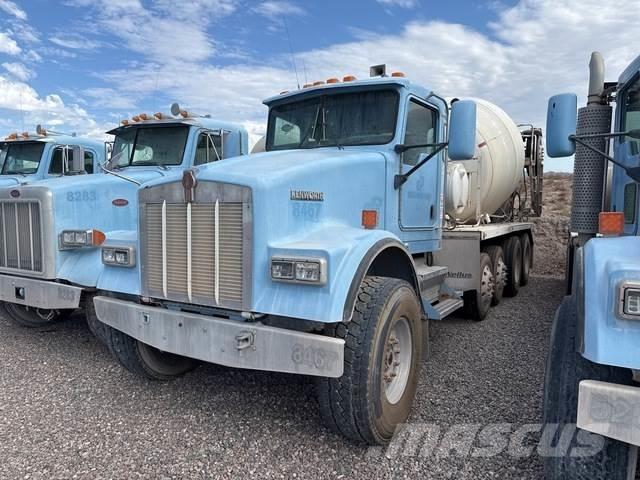 Kenworth W900 其他货车