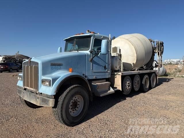 Kenworth W900 其他货车