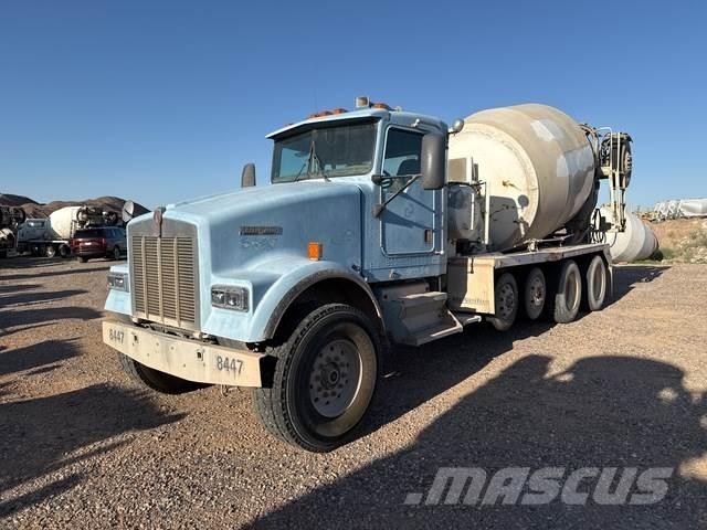 Kenworth W900 其他货车
