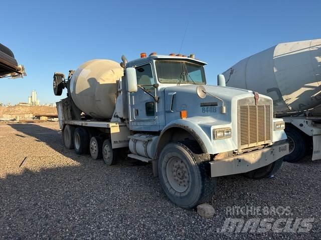 Kenworth W900 其他货车