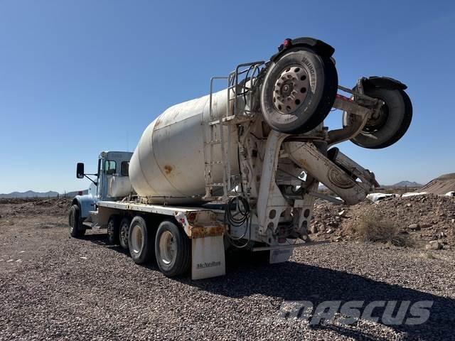 Kenworth W900 其他货车