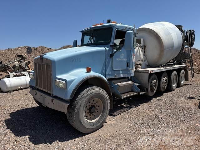 Kenworth W900 其他货车
