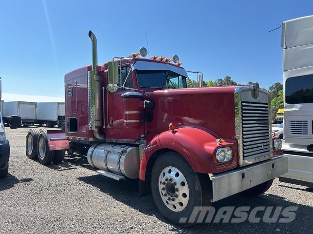 Kenworth W900 牵引车