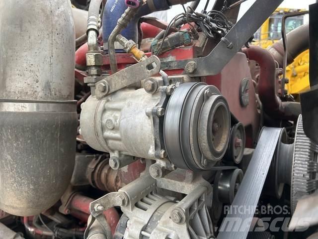 Kenworth W900 牵引车