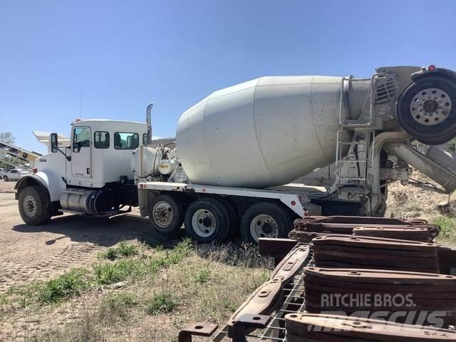 Kenworth W900 其他货车
