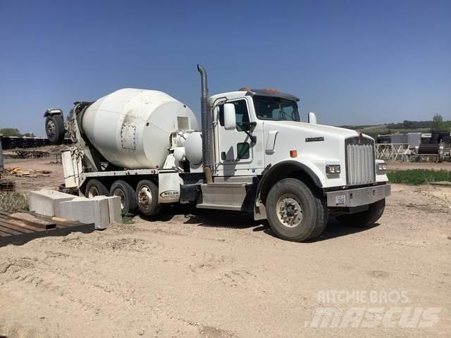 Kenworth W900 其他货车