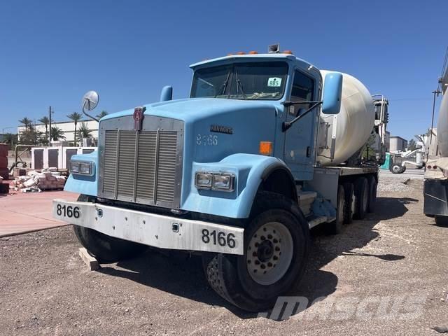Kenworth W900 其他货车