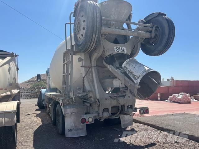 Kenworth W900 其他货车