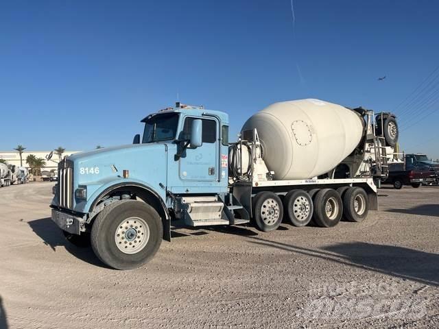 Kenworth W900 其他货车