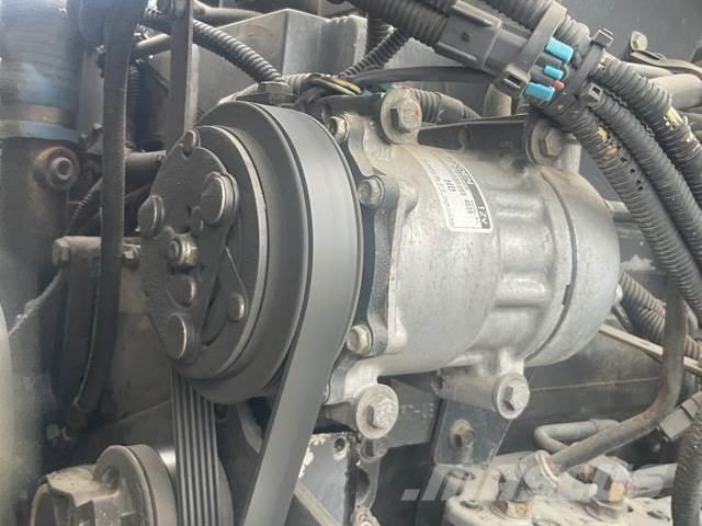 Kenworth W900 其他货车