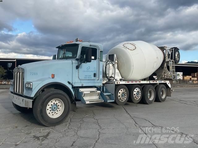 Kenworth W900 其他货车