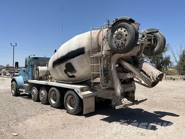 Kenworth W900 其他货车