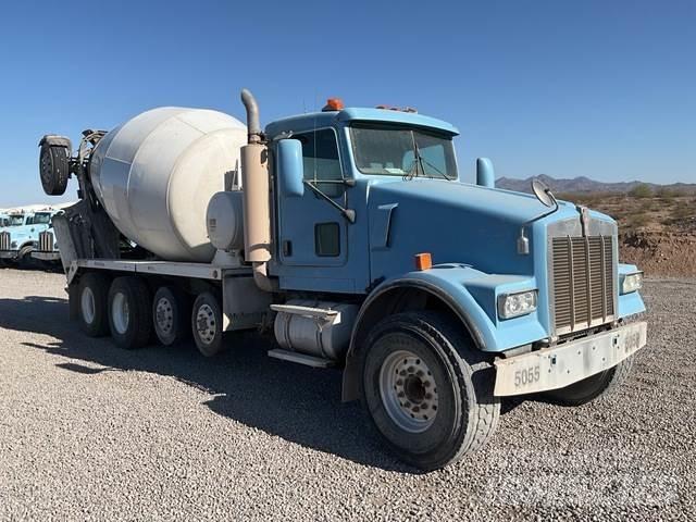 Kenworth W900 其他货车